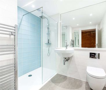 A fantastic, newly built 3 bedroom modern house in Wimbledon. - Photo 4