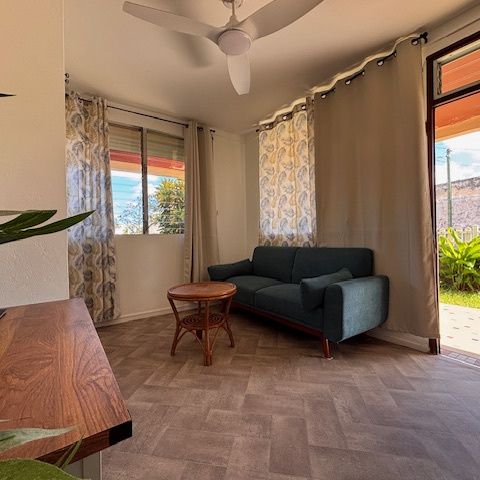 Location Maison 3 pièces 56m² PORT LOUIS 97117 - Photo 1