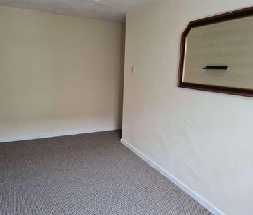 Flat, Salisbury House, Lily Street, West Bromwich, B71 - Photo 3