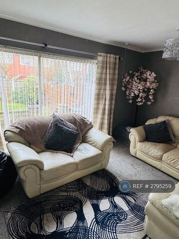 3 bedroom terraced house to rent - Photo 3