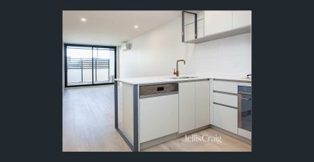 Location Location - Photo 5