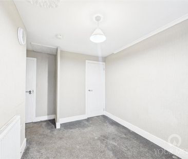 4 bedroom terraced house to rent - Photo 3