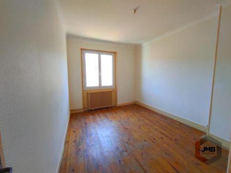 Location Appartement 3 pièces 70m² MILLAU 12100 - Photo 5