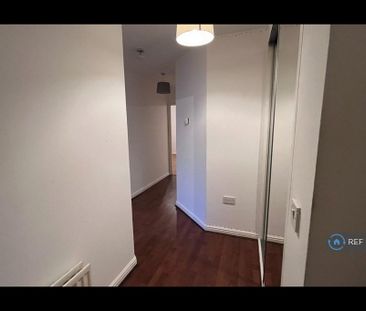 1 bedroom flat to rent - Photo 6