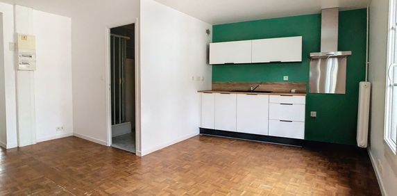 Location Appartement 2 pièces 35m² COUTANCES 50200 - Photo 2