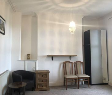 Room in a Shared House, Botanic Road, L7 - Photo 4