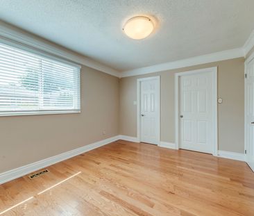 For Lease - 5254 Astwell Avenue Unit# Upper, Mississauga, Ontario - Photo 1