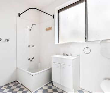 6/467 New Street, Brighton VIC 3186 - Townhouse For Rent | Domain - Photo 2