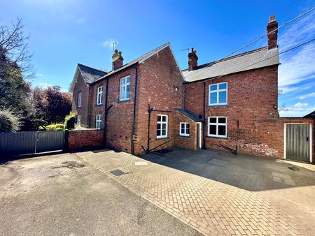 6 bedroom detached house to rent - Photo 2