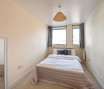 The Bittoms, Kingston, KT1 - Photo 4