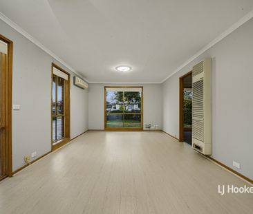 10 Intervale Drive, Wyndham Vale VIC, Belconnen - Photo 2