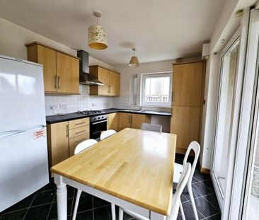 5 bedroom townhouse to rent - Photo 3