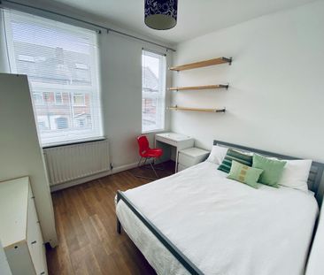 4 bedroom house share to rent - Photo 5