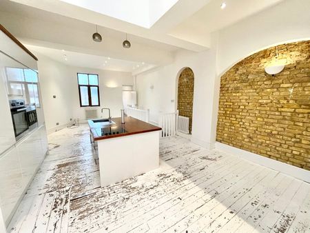 Princes Street, Southend-on-Sea, Essex, SS1 1QA - Photo 4