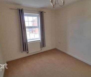 3 bedroom terraced house to rent - Photo 2