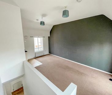2 bedroom duplex to rent - Photo 1