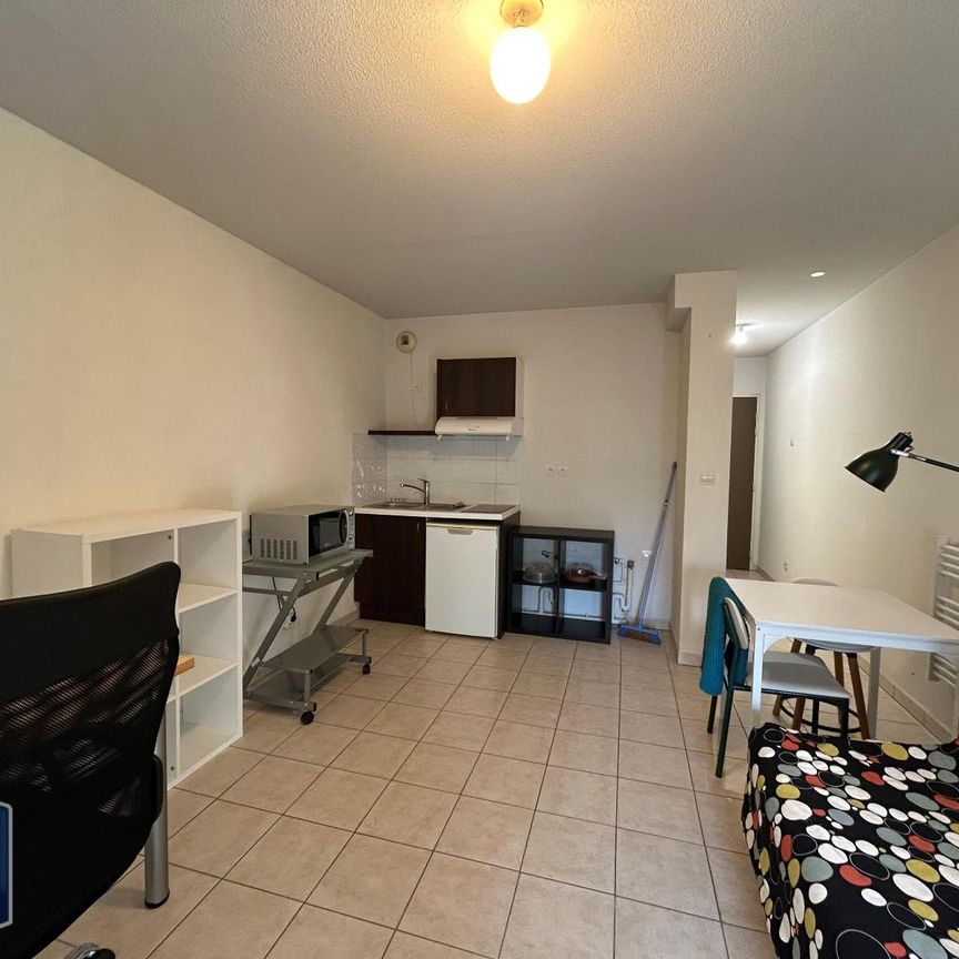 Location Appartement 1 pièce 26m² BEZIERS 34500 - Photo 1