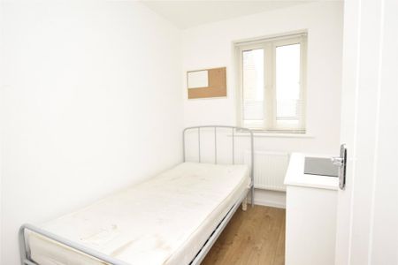 3 bedroom house to rent - Photo 3