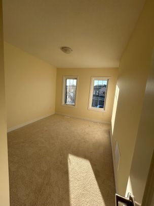 For Lease - 52 Ever Sweet Way Unit# B229-05, Thorold, Ontario - Photo 1