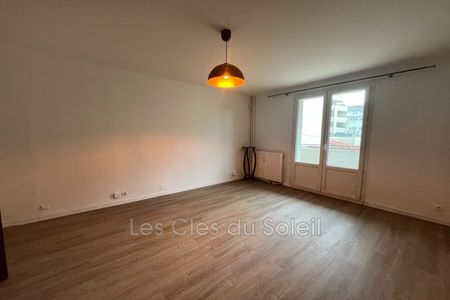 Appartement 3 Pièces 65 m² - Photo 5