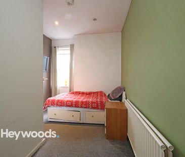 1 bedroom house of multiple occupation to rent - Photo 5