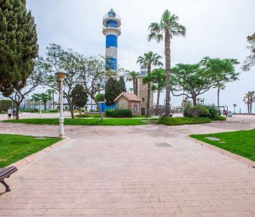 Avenida Antonio Toré Toré, Torre del Mar, Andalusia 29740 - Photo 5