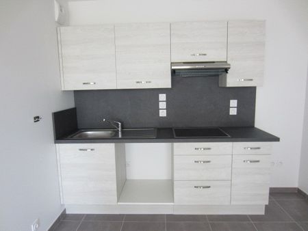 Location Appartement 2 pièces 40m² BASSENS 73000 - Photo 2