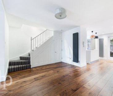 4 bedroom terraced house to rent - Photo 5