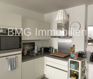 Ruhig und mitten im Zentrum, möbliert und vollausgestattet - Photo 1