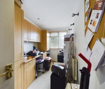 3 bedroom terraced house to rent - Photo 3