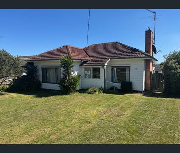 17 Quigley Street, Morwell, Vic 3840 - Photo 1