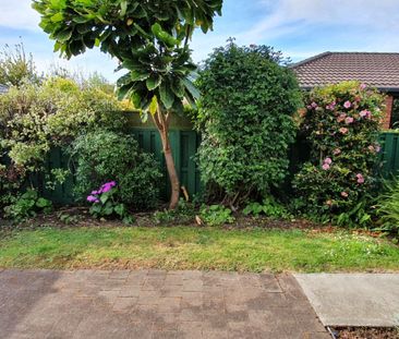 Quiet, Close To Town, Well Presented - Photo 6