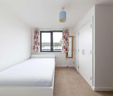 Pooles Park, Hollyfield Pooles, N4 - Photo 4