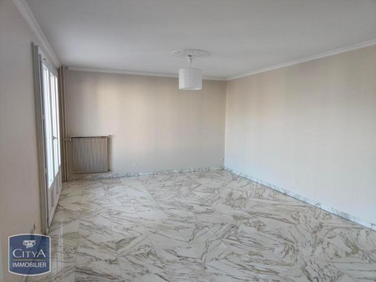 Location Appartement 3 pièces 83m² ECHIROLLES 38130 - Photo 1