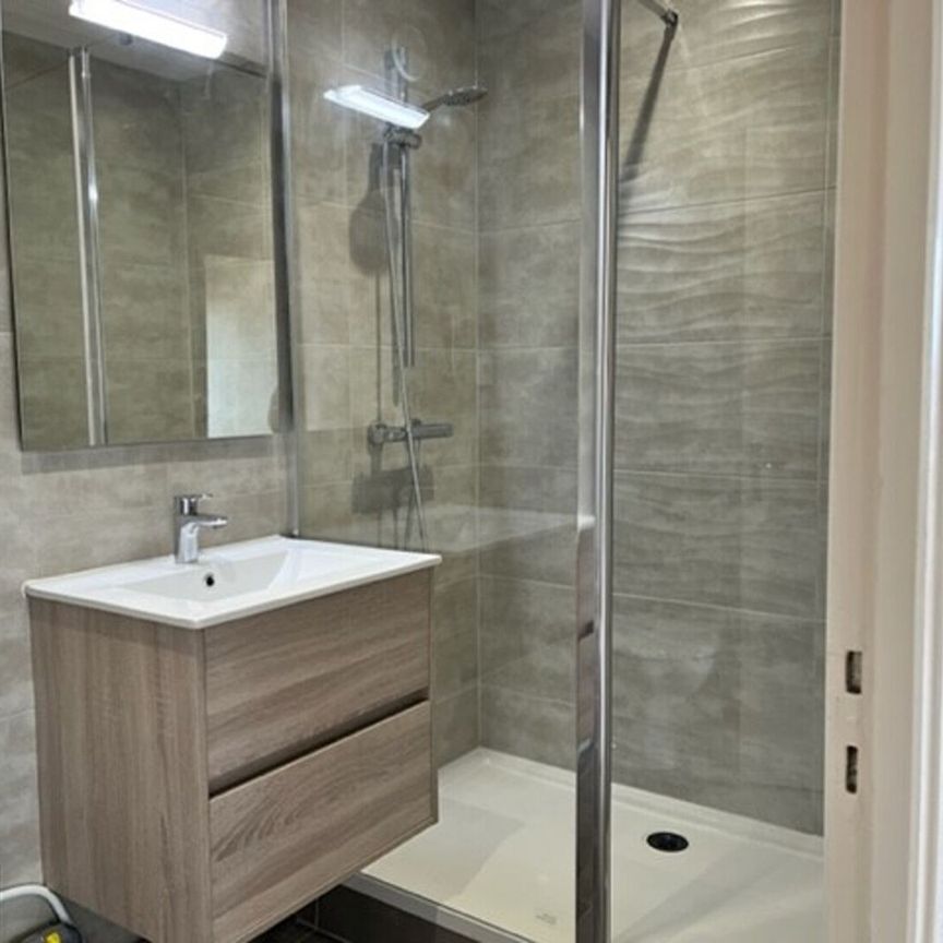 Location Appartement 2 pièces 47m² - Photo 1