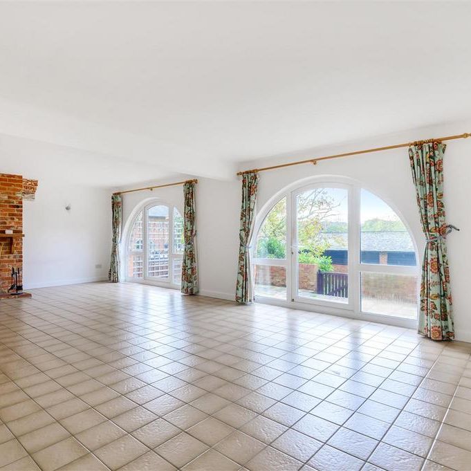 3 bedroom house to rent - Photo 1