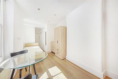 Studio to rent - Photo 2