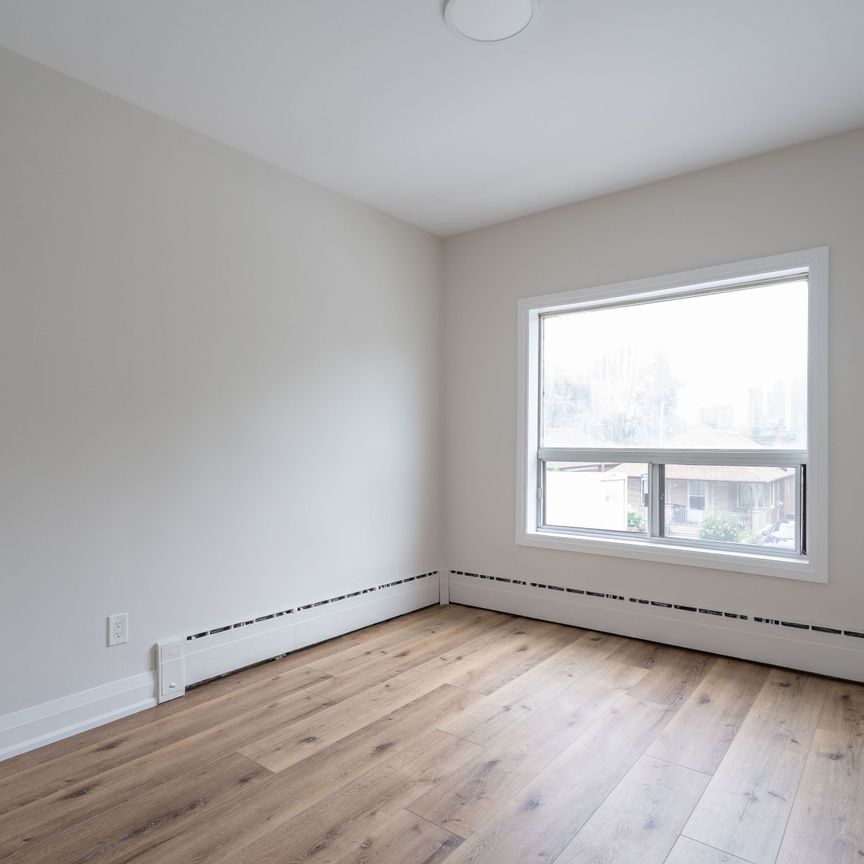 For Lease - 366 Royal York Road Unit# 1, Toronto, Ontario - Photo 1