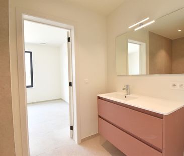 Prachtige nieuwbouw villa in een landelijke, residentiële wijk in h... - Photo 4