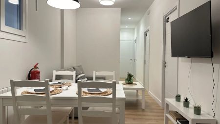 Room in a shared 4-bedroom apartment for rent in Alcorcón. - Photo 4