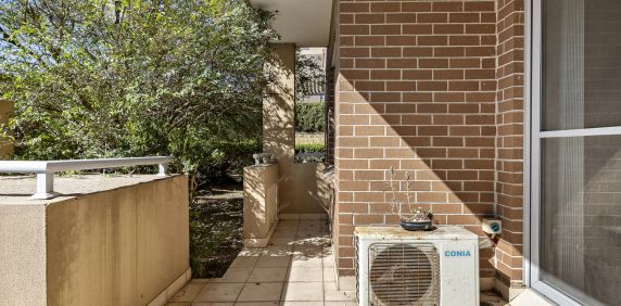 Modern Two Bedroom Apartment in Convenient Blacktown Location - Photo 2