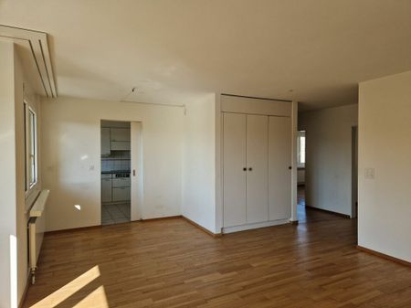 Gemütliche 3.5-Zimmer-Wohnung mit Balkon - Photo 5