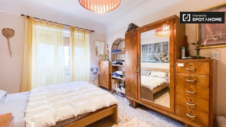 Via Conte di Carmagnola, Rome, Lazio 00176 - Photo 4