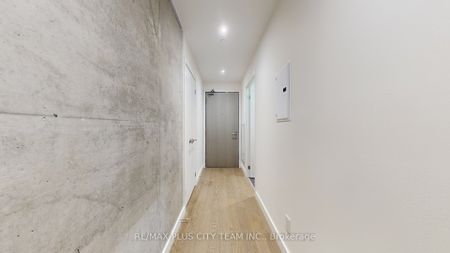 One Eleven Condos and Lofts , #519 - Photo 2