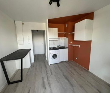 A LOUER ANGERS MADELEINE - Appartement de type 1 situé ... - Photo 3