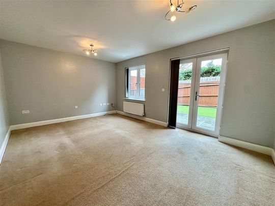 3 bedroom terraced house to rent - Photo 1