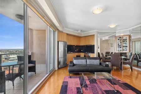 IDEAL MID-CITY APARTMENT ABOVE THE SWISSOTEL |Furnished - Photo 3