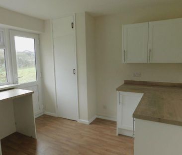 3 bedroom bungalow to rent - Photo 6