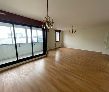 Location Appartement 3 pièces 83m² - Photo 5