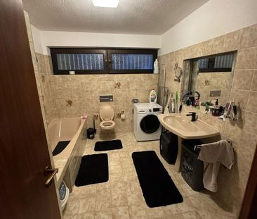 Eiringhausen: Renovierte Wohnung mit Terrasse & Ausblick - Photo 1